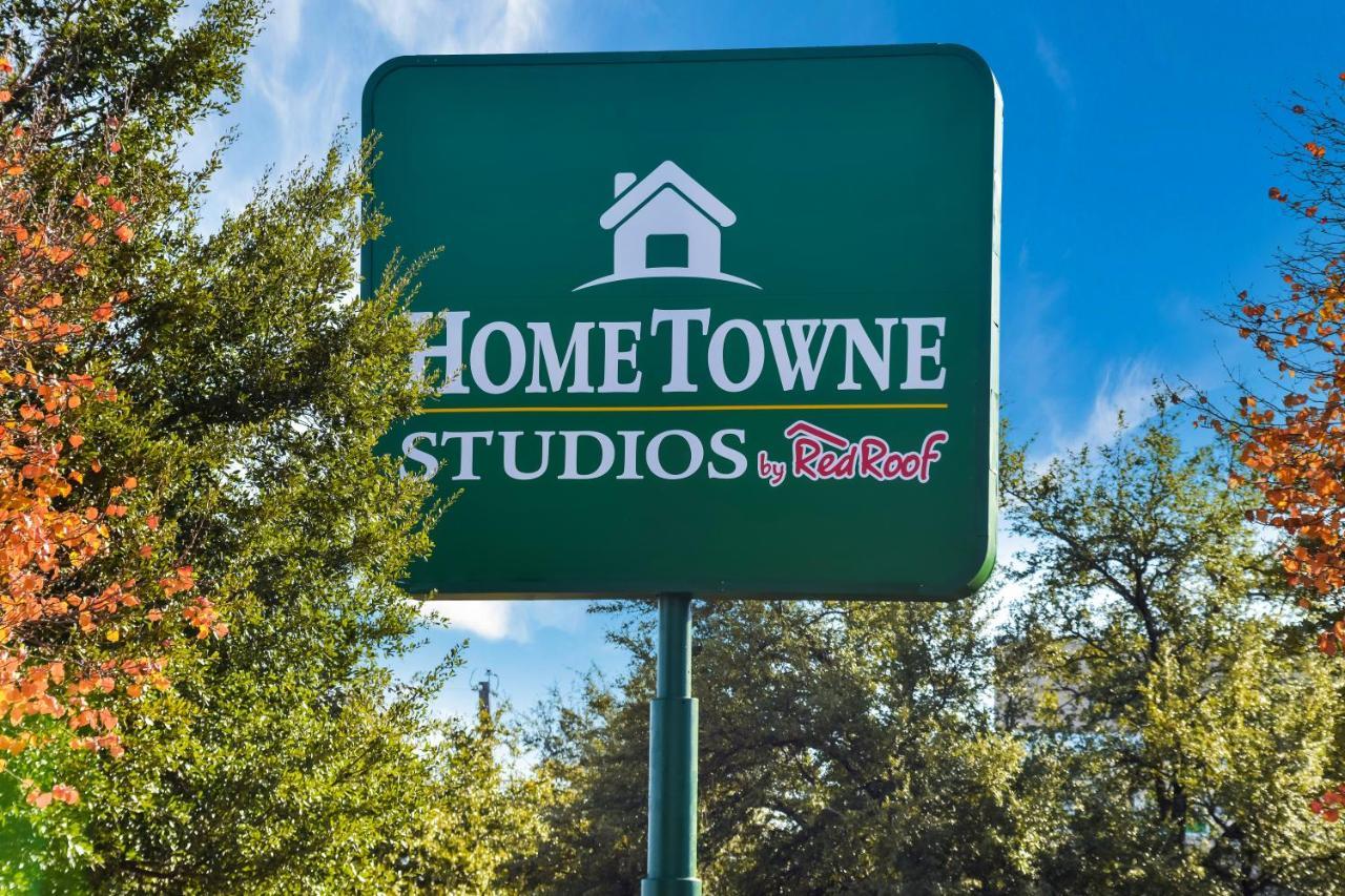 Hometowne Studios By Red Roof Dallas - North Addison - Tollway Exteriör bild