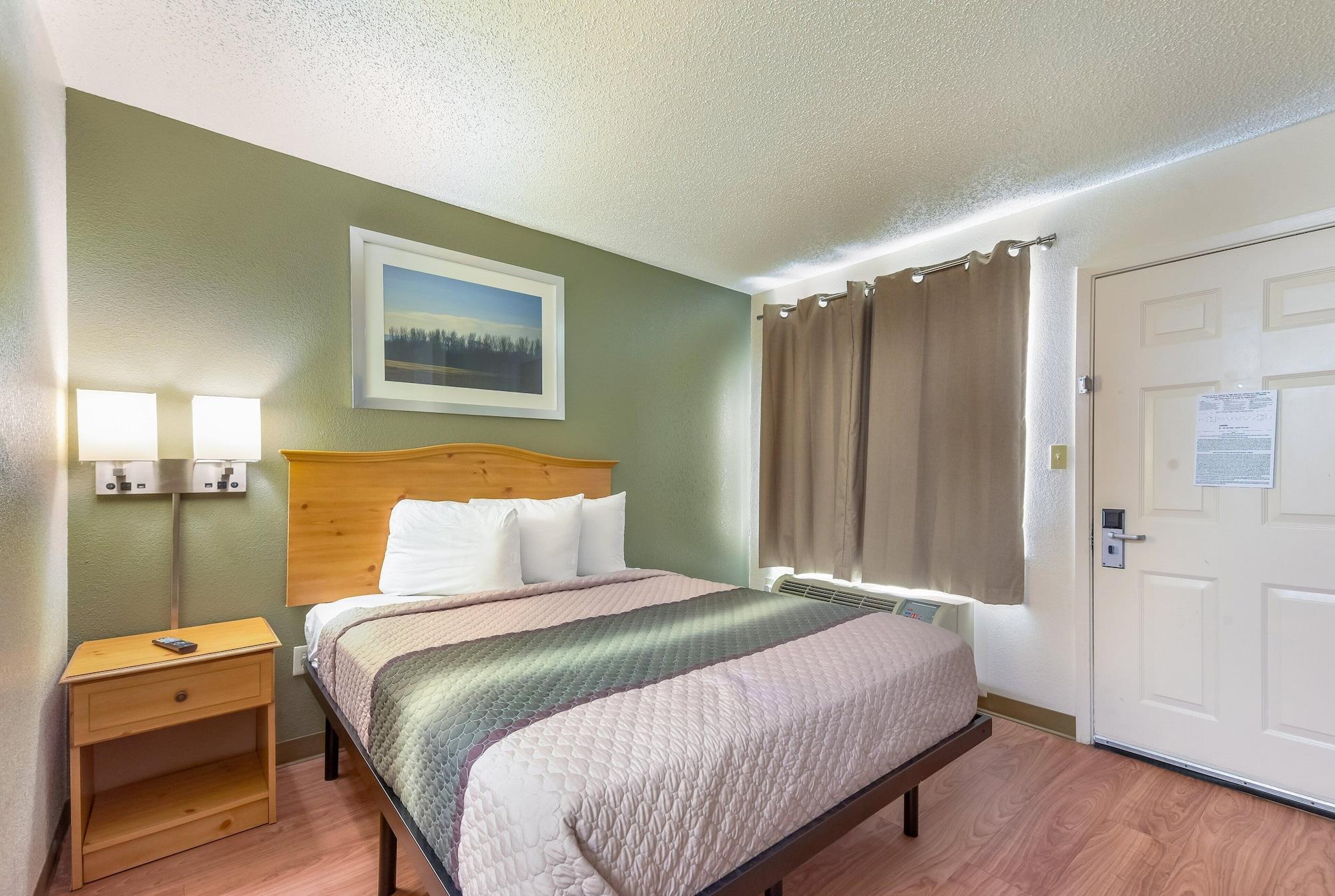 Hometowne Studios By Red Roof Dallas - North Addison - Tollway Exteriör bild